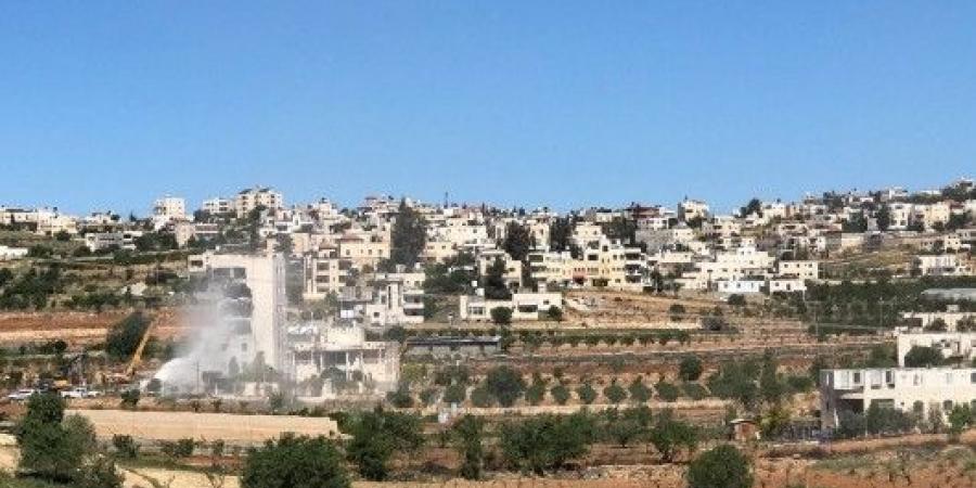 إصابات في صفوف الصهاينة إثر عمليتي إطلاق نار غرب ودهس جنوب الخليل