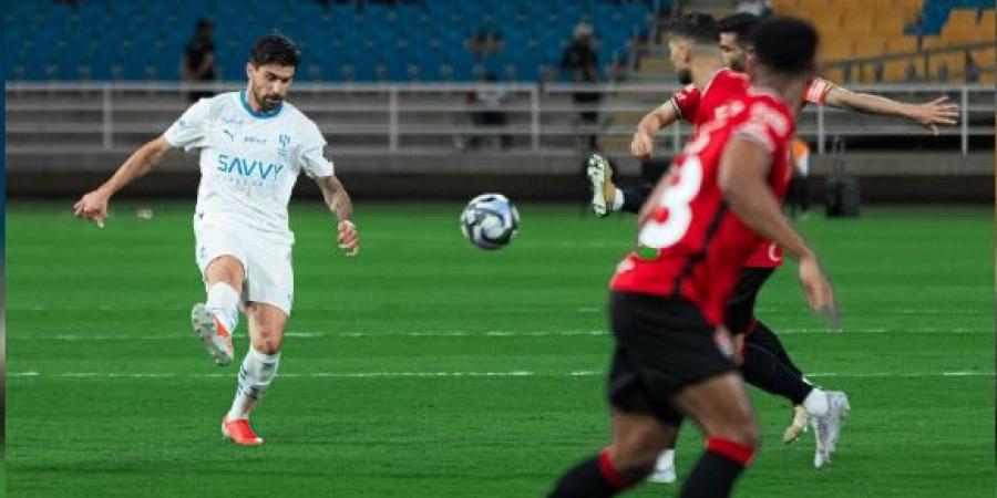 الهلال ينتصر على الرائد بخماسية في ظهور الشلهوب الأول
