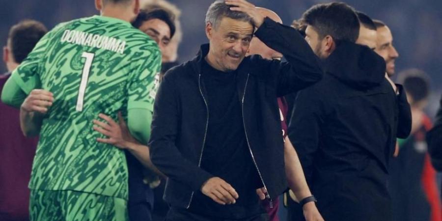 إنريكي يسخر من «دوري الفلاحين» بعد تغلبه على الرباعي الإنجليزي