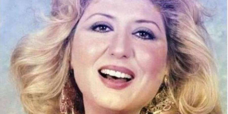 سهير رمزي تفتح صندوق أسرارها لأول مرة... وتعلق على سبب خلع الحجاب