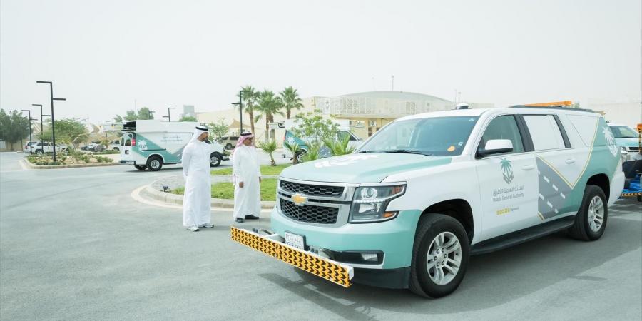 الرئيس التنفيذي المكلف ل «هيئة الطرق» يتفقد أسطول المسح لدعم طرق الحجاج