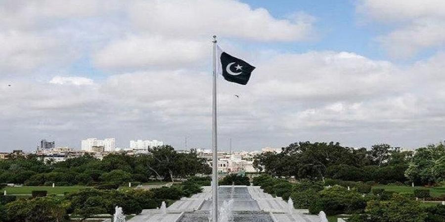 باكستان تغلق مجالها الجوي لمدة 24 ساعة