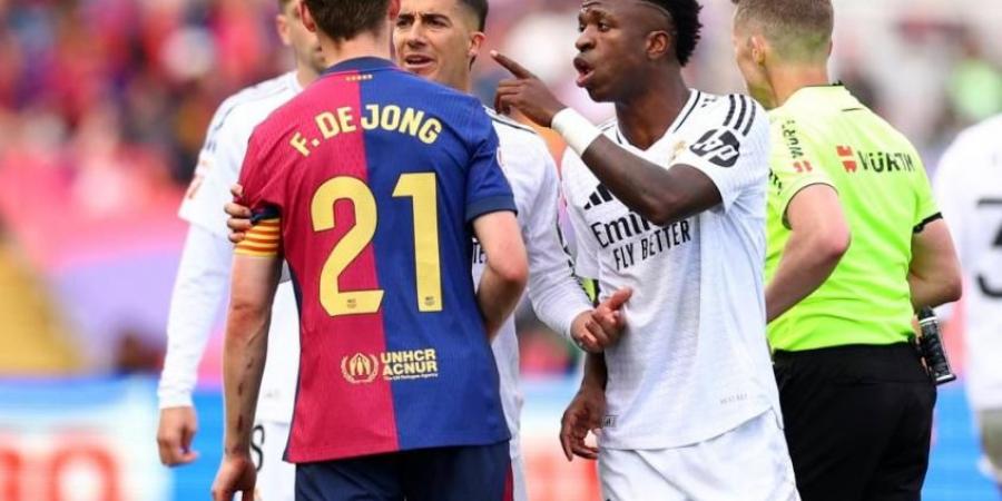 احتفالية يامال «304» تسعد ستويشكوف.. ونجم ريال مدريد يحدد نقاط ضعفه