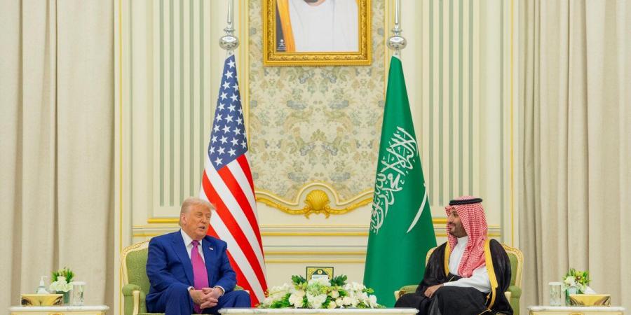 ولي العهد والرئيس الأمريكي يرأسان القمة السعودية الأمريكية ويوقعان وثيقة الشراكة الاقتصادية الإستراتيجية.