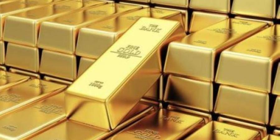 أسعار الذهب تتراوح قرب أدنى مستوى في أكثر من أسبوع