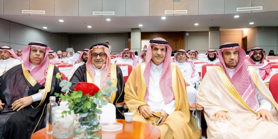 محافظ البكيرية يرعى حفل ختام الأنشطة بروضة أمي