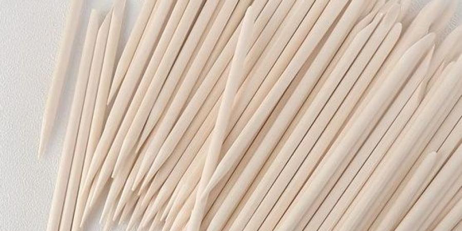 تفسير رؤية أعواد الأسنان في المنام