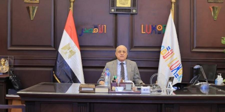 إزالة  ١٨٣ حالة تعدى على مليونى متر  أملاك دولة بالأقصر
