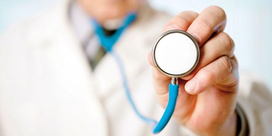 160 تلميذا بتوزر يستفيدون من عيادات مجانية في طب العيون وقيس النظر