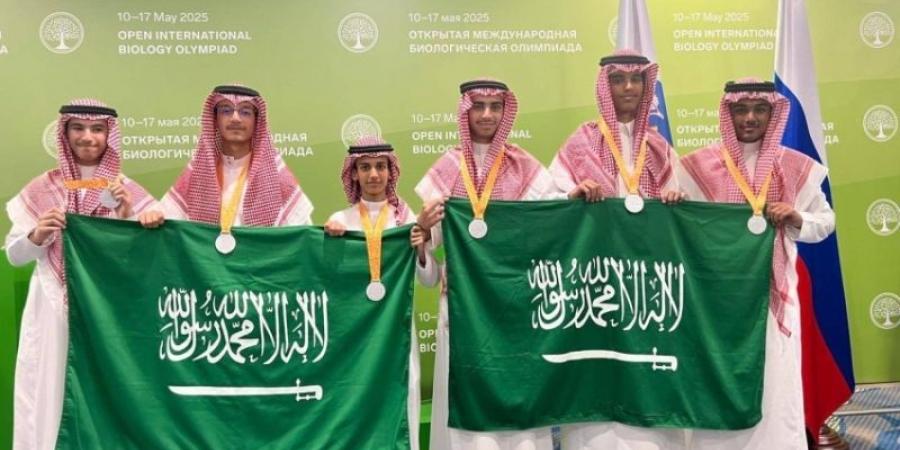 المملكة تحصد (6) ميداليات فضية في أولمبياد الأحياء