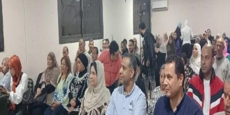 الفرماوي يشهد تدشين مبادرة "ممنوع اللمس" بمركز شباب قليوب