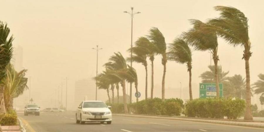 المركز الوطني للأرصاد: رياح نشطة مثيرة للأتربة على محافظات مكة المكرمة
