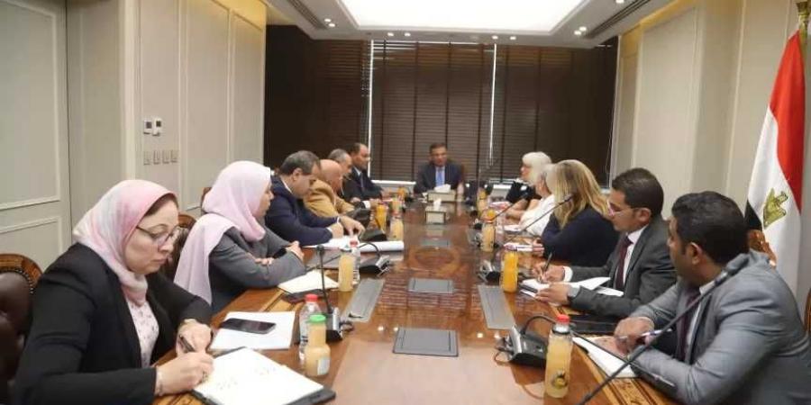 وزير الزراعة يستعرض مع البعثة الإشرافية ل”إيفاد” نتائج زيارتها لأنشطة مشروع التكيف