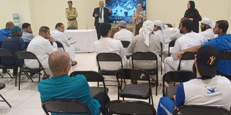 ورش توعوية حول مخاطر عدم ترك مسافة بين المركبات