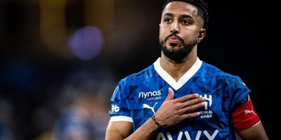 الهلال يُمدد عقد سالم الدوسري