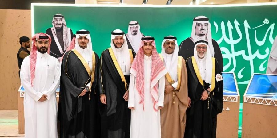 بحضور محافظ الطائف ..العدواني يحتفل بتخرج نجله