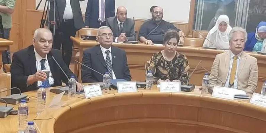 «المشاركة الانتخابية حق وواجب دستوري»  بالأعلى للثقافة