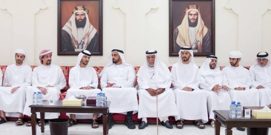 وزير الداخلية يعزي في وفاة زايد بن صقر الفلاحي