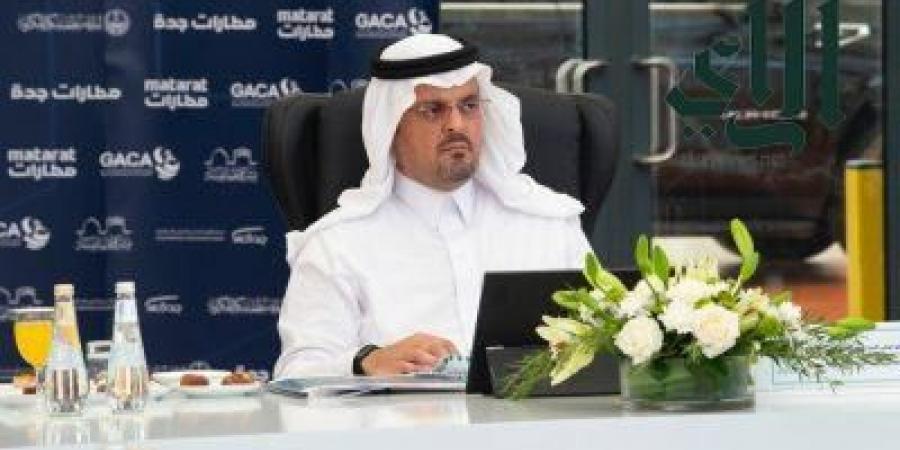نائب أمير مكة يقف ميدانياً للاطمئنان على سير العمل ويتفقد كافة الخدمات المقدمة لضيوف الرحمن