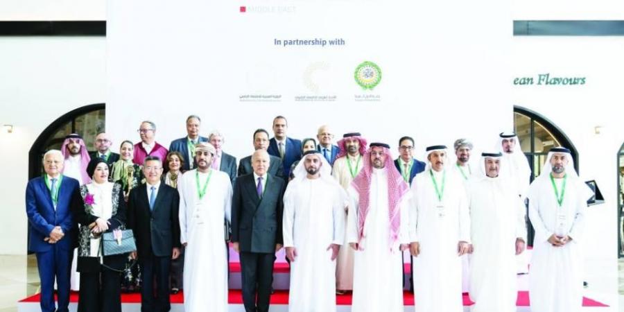 سيف بن زايد: الإمارات تقود التحوّل الرقمي الإقليمي