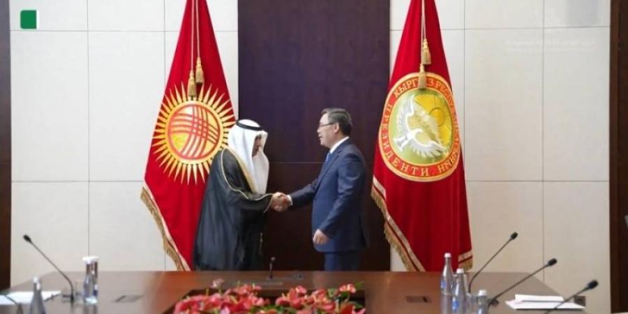 رئيس قيرغيزستان يستقبل رئيس اتحاد الغرف السعودية وعددًا من المستثمرين