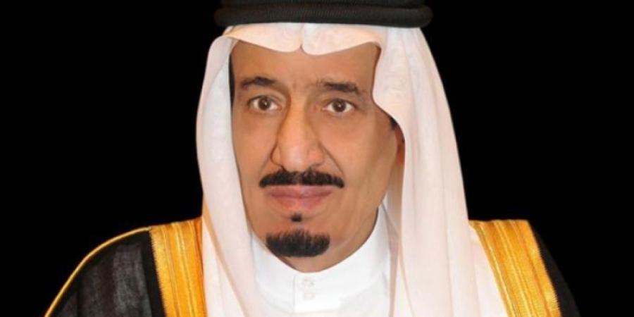 خادم الحرمين الشريفين يهنئ رئيس مجلس القيادة الرئاسي في الجمهورية اليمنية بذكرى يوم الوحدة لبلاده