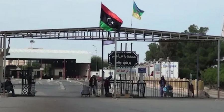 وزير الداخلية يتابع نسق الحركة التجارية بمعبر ذهيبة وازن