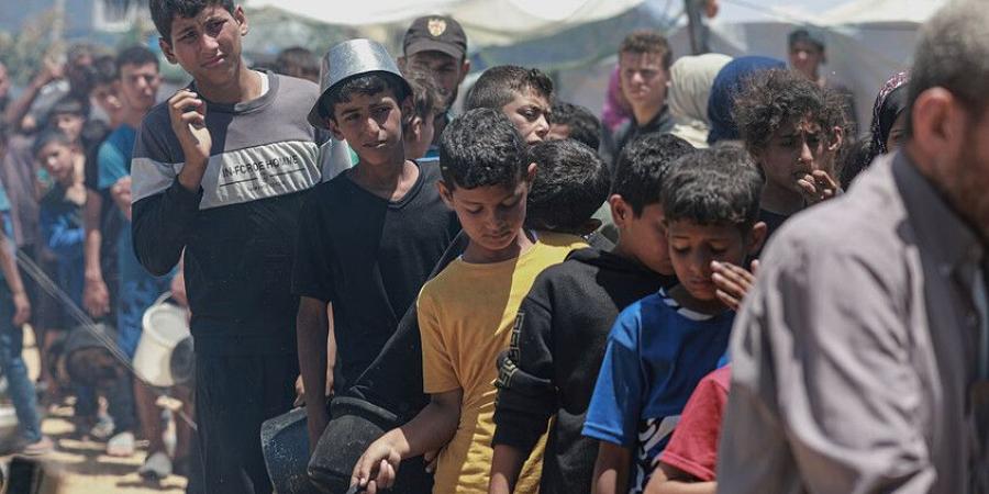  الرئيس التنفيذي لمؤسسة غزة للمساعدات الإنسانية يعلن استقالته