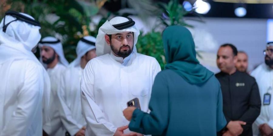 أحمد بن محمد يشهد الافتتاح الرسمي لقمة الإعلام العربي 2025