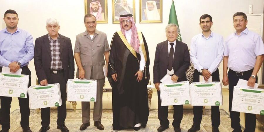 السفير الرشيدان يودع حجاج طاجيكستان