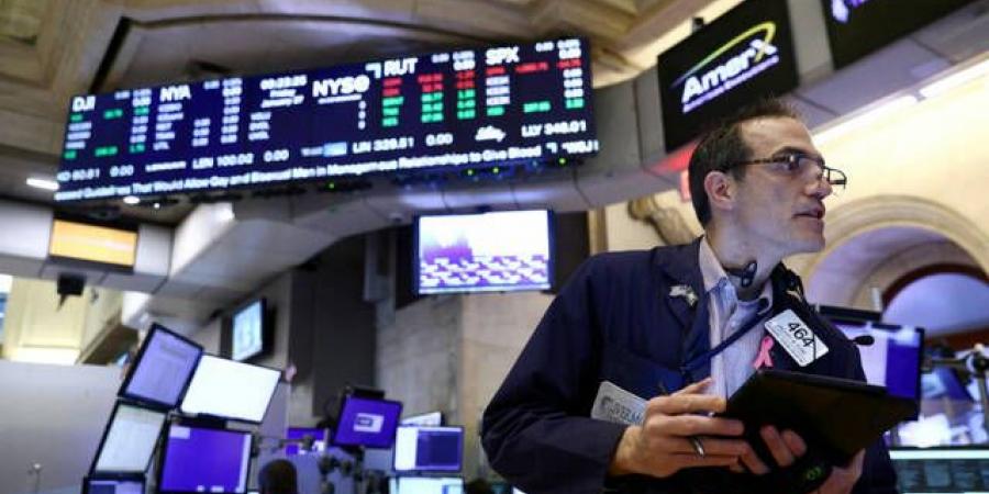 ارتفاع العقود الآجلة للأسهم الأمريكية بعد إيقاف رسوم ترامب الجمركية