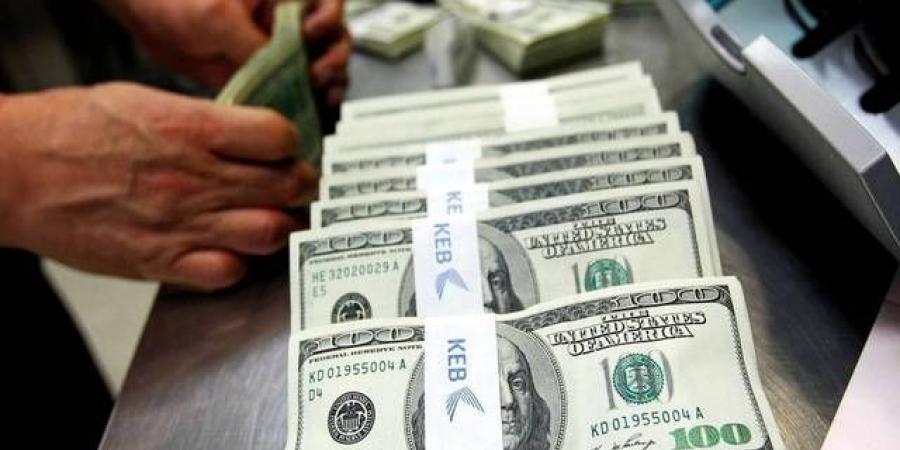 تحويلات الوافدين بالسعودية تتجاوز 14.5 مليار دولار في 4 أشهر