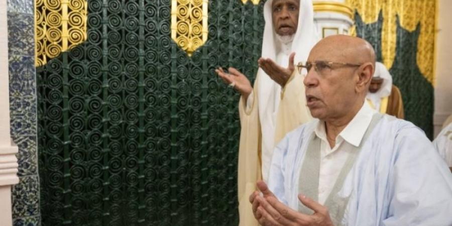 الرئيس الموريتاني يزور المسجد النبوي