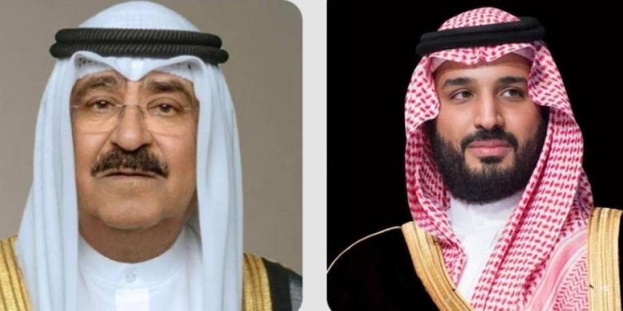 قيادة الكويت تهنئ ولي العهد بنجاح موسم الحج