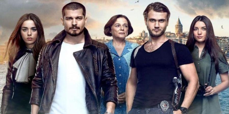 مسلسل في الداخل الحلقة 9