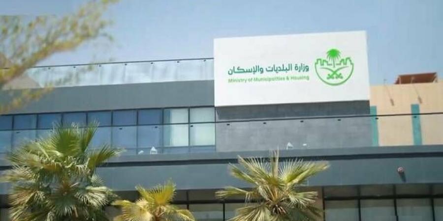 "البلديات" تعتمد اشتراطات تنظيمية للمصانع داخل وخارج النطاق العمراني