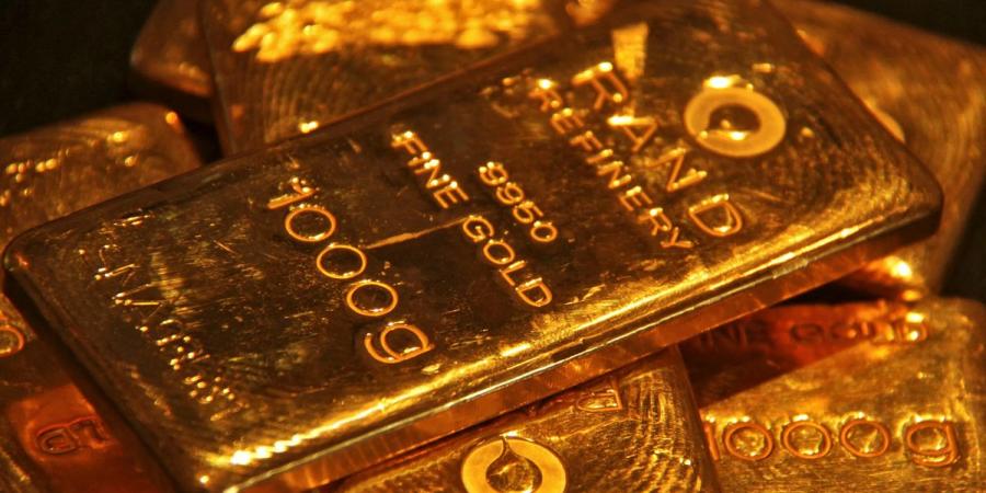 الذهب يتراجع عند التسوية إثر تصاعد الضغوط التضخمية في أمريكا