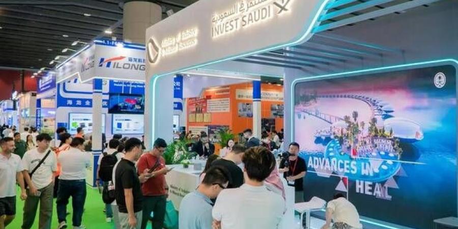 الصناعة تستعرض فرص الاستثمار بالسعودية خلال المعرض العالمي لصناعة البطاريات