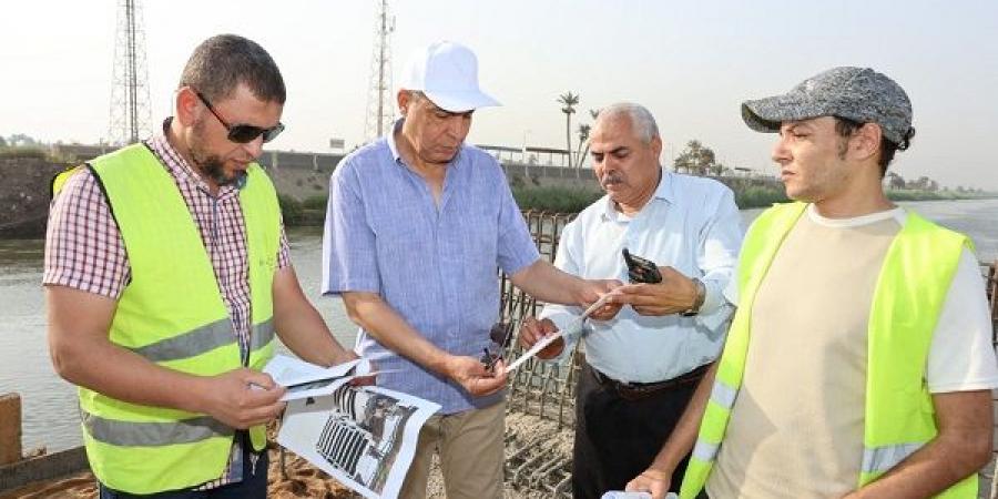 محافظ المنيا يتابع ميدانيًا إنجاز كوبري عزب التل بديرمواس