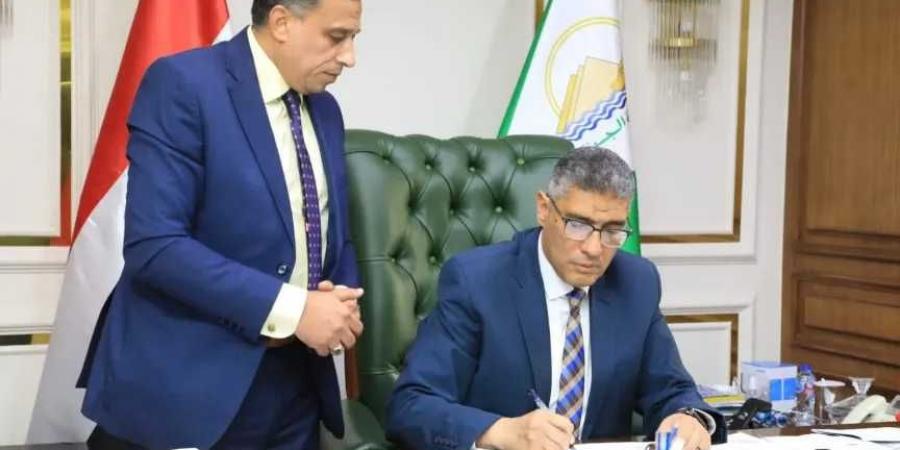 محافظ الجيزة يعتمد تخفيض تنسيق القبول بالثانوية العامة 5 درجات ليصبح الحد الأدنى 220 درجة