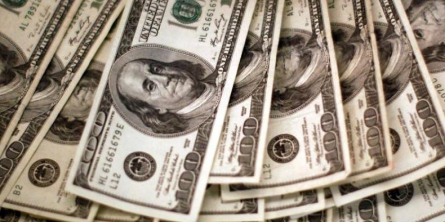 استقرار الدولار بعد بيانات تضخم قلصت رهانات خفض الفائدة