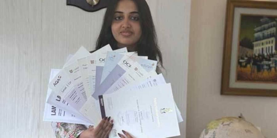 طالبة تحقق 6 أرقام قياسية عالمية