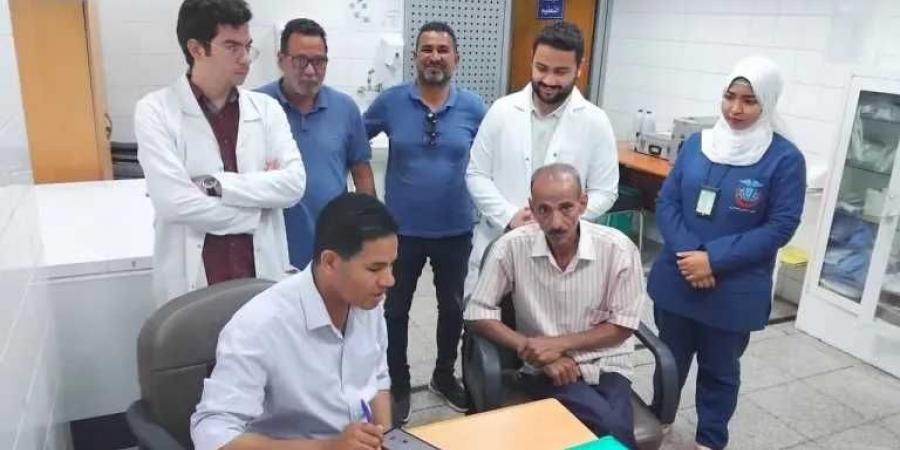 وكيل صحة الأقصر يتفقد الحجر الصحي بمطار المحافظة: سلامة المسافرين على رأس أولوياتنا