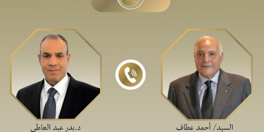 وزير الخارجية يبحث مع نظيره الجزائري مسارات التعاون الثنائي والأوضاع في غزة