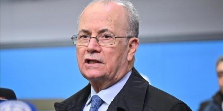 مصطفى يزور معبر رفح البري مع غزة من الجانب المصري الاثنين