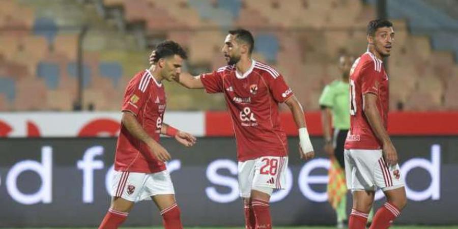 رابطة الأندية تغرم الأهلي بسبب 3 لاعبين.. وشكوى ضد حكم مباراة فاركو