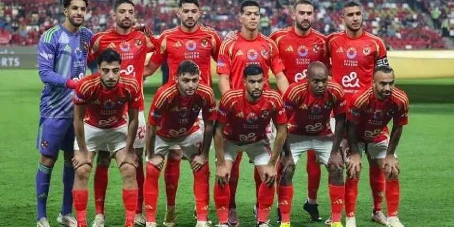 ديانج وبن شرقي أساسيان في تشكيل الأهلي أمام فاركو