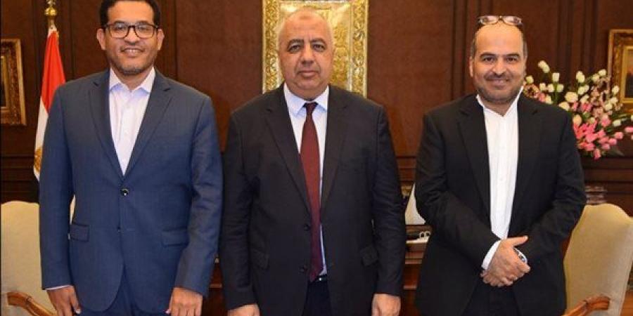 شراكة استراتيجية جديدة بين “عرب سات” ومدينة الإنتاج الإعلامي