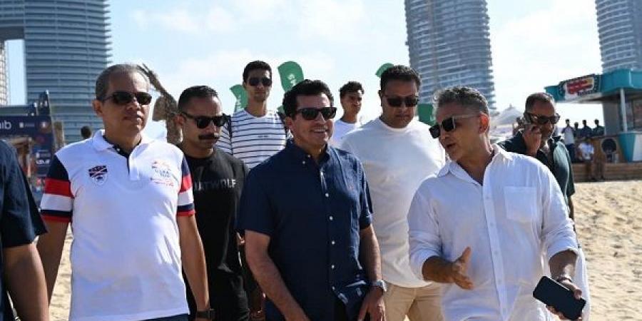 وزير الرياضة يطلق ماراثون العلمين الدولي في أجواء احتفالية ضمن فعاليات "30 يوم تحدي"