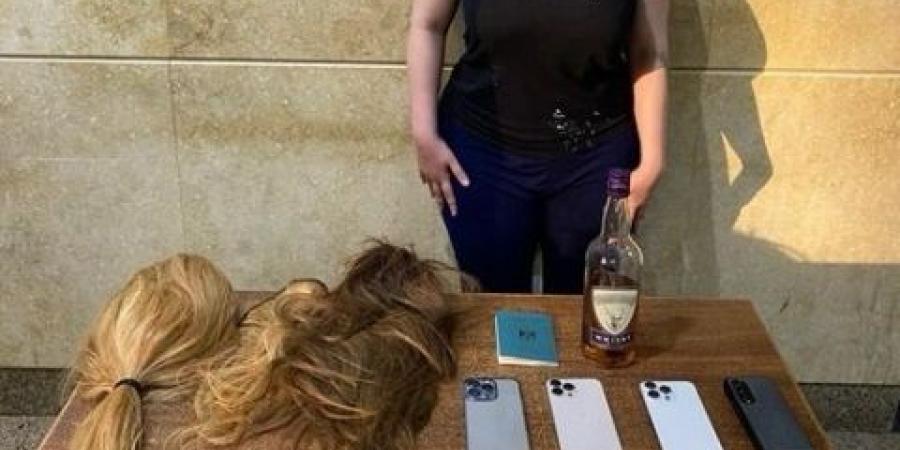 ضبط راقصة لنشرها فيديوهات خادشة للحياء ومنافية للآداب العامة 